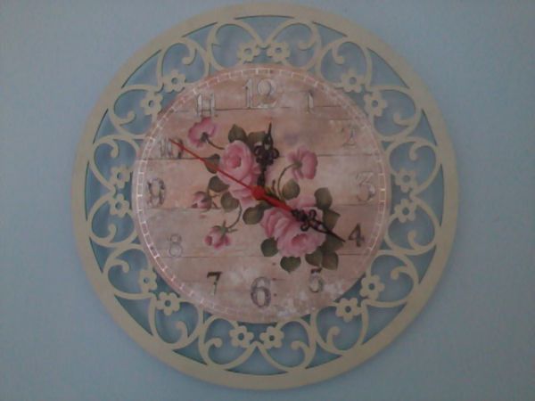 Relógio de parede em MDF 30X30cm